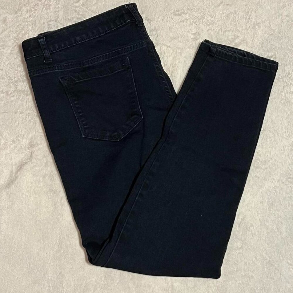 Simply Wang by Vera Wang dark blue denim jeans.  Size 14.